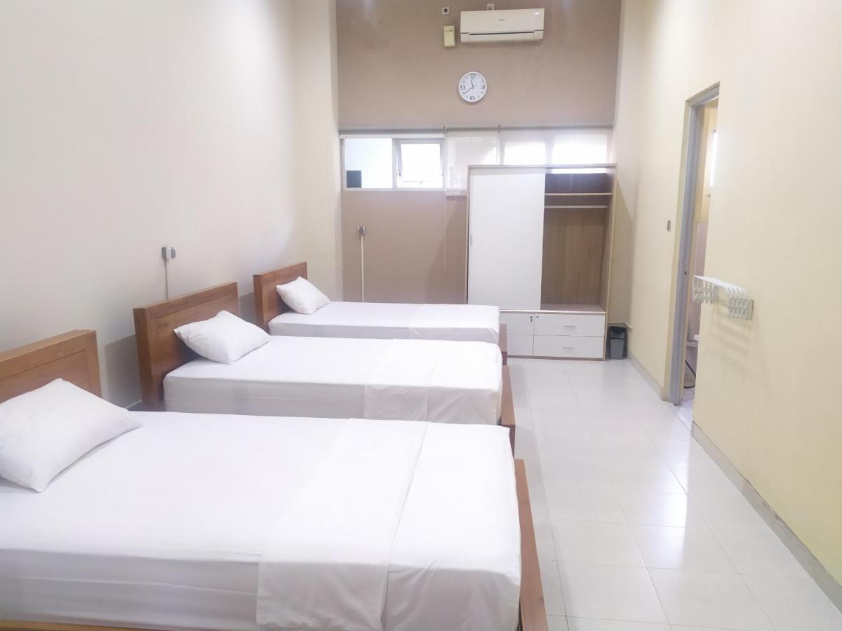 Footprints Xperience Hostel Mataram Exterior photo